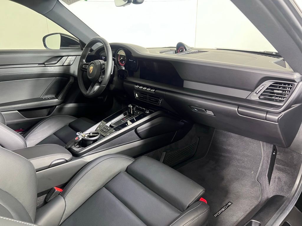 Certified 2024 Porsche 911 Carrera 4 GTS AWD/4WD image 18