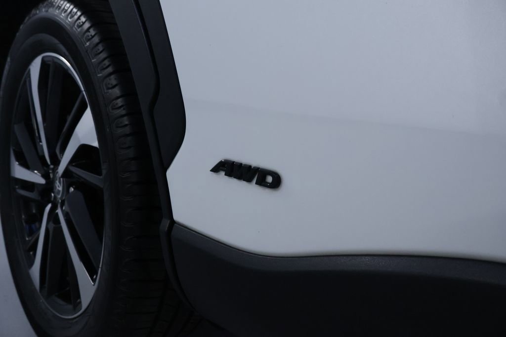 Used 2023 Toyota Corolla Cross XSE w/ Convenience Package image 12