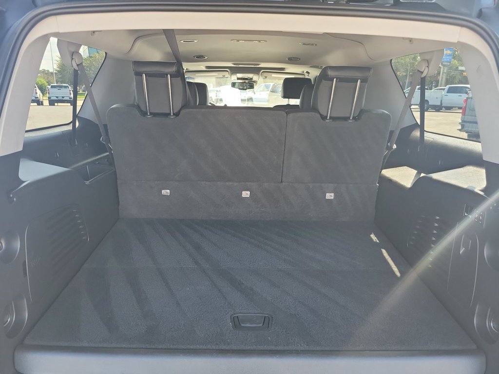 Certified 2019 Chevrolet Suburban Premier RWD image 27