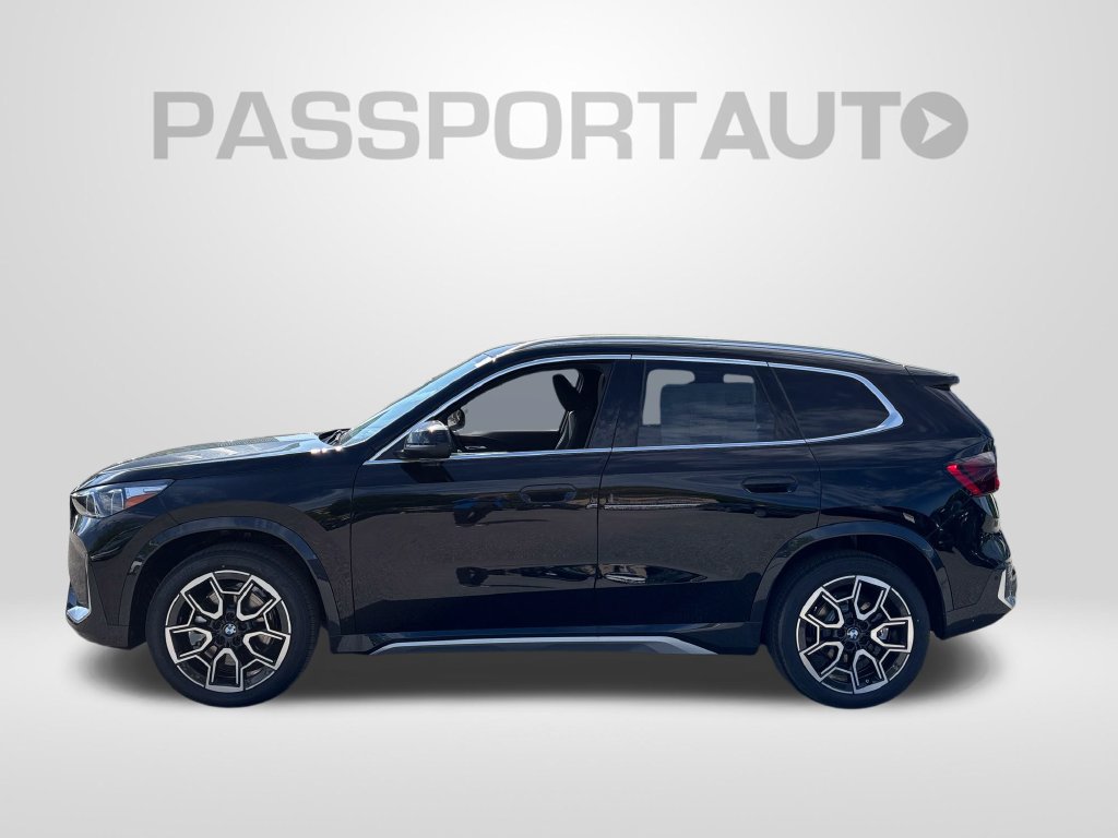 New 2026 BMW X1 xDrive28i w/ Technology Package AWD/4WD image 2