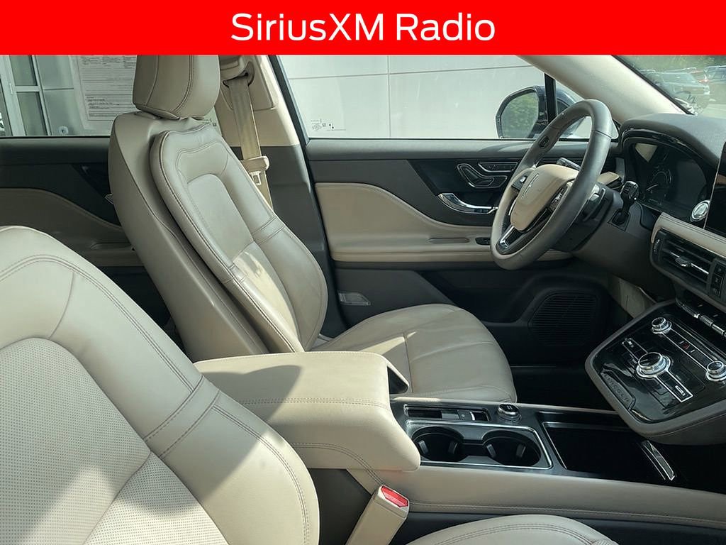 Used 2022 Lincoln Corsair AWD w/ Equipment Group 101A image 11