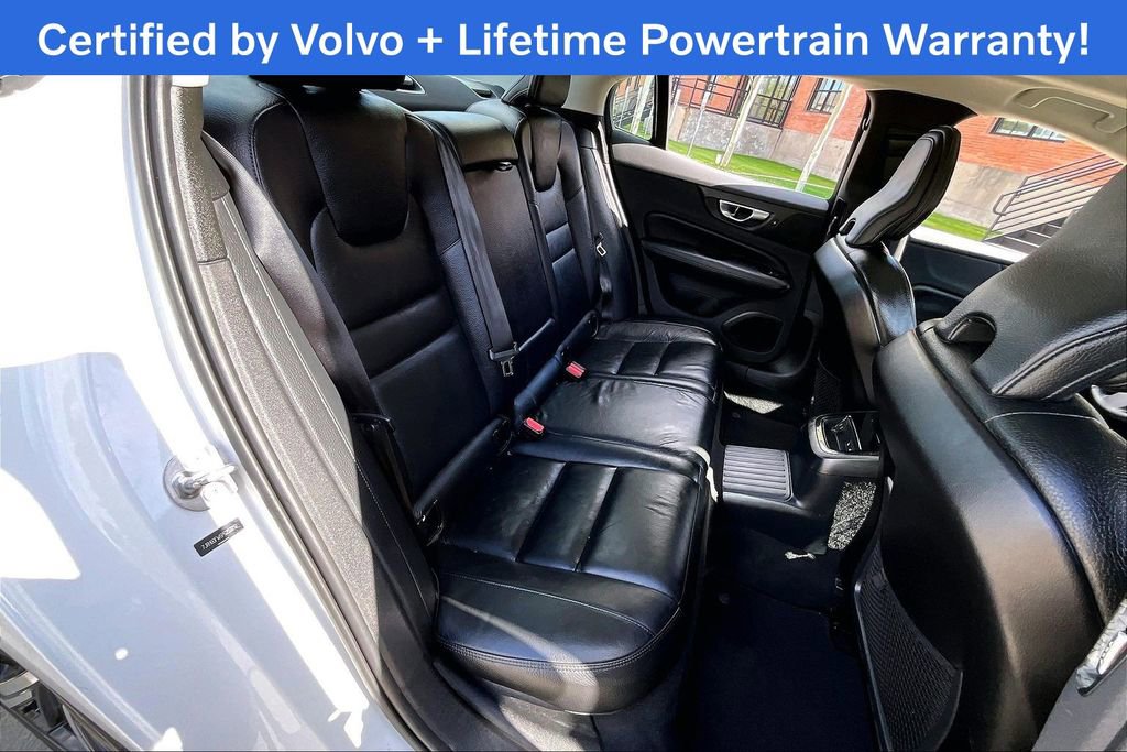 Used 2023 Volvo S60 T8 Plus image 35