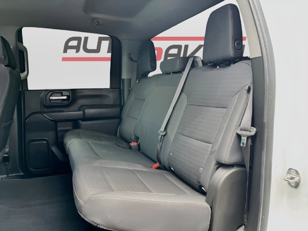 Used 2024 Chevrolet Silverado 2500 Custom w/ Custom Convenience Package AWD/4WD image 22