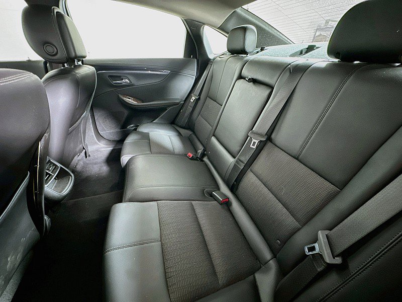 Used 2014 Chevrolet Impala LT w/ Convenience Package FWD image 20