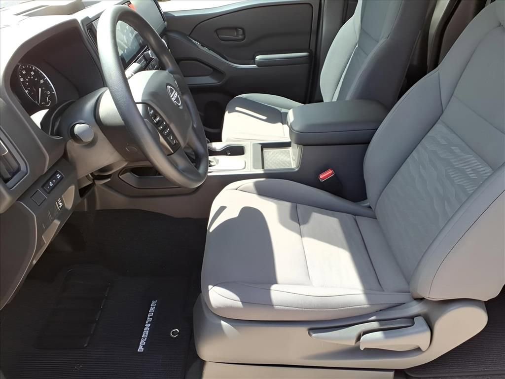 New 2026 Nissan Frontier S w/ Tow Package image 8