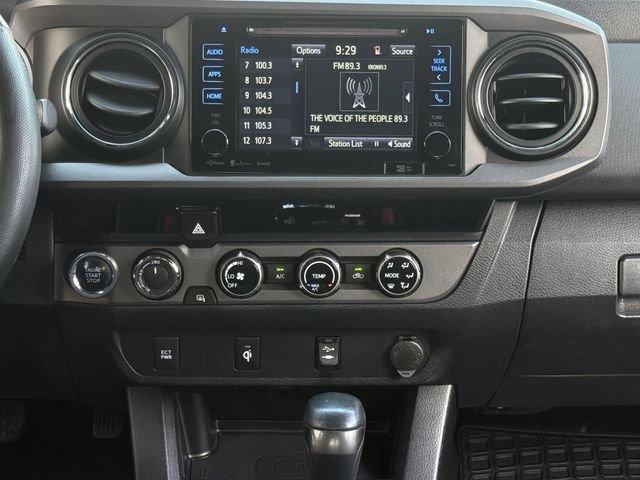 Used 2017 Toyota Tacoma TRD Sport w/ Tow Package (A/T) AWD/4WD image 16