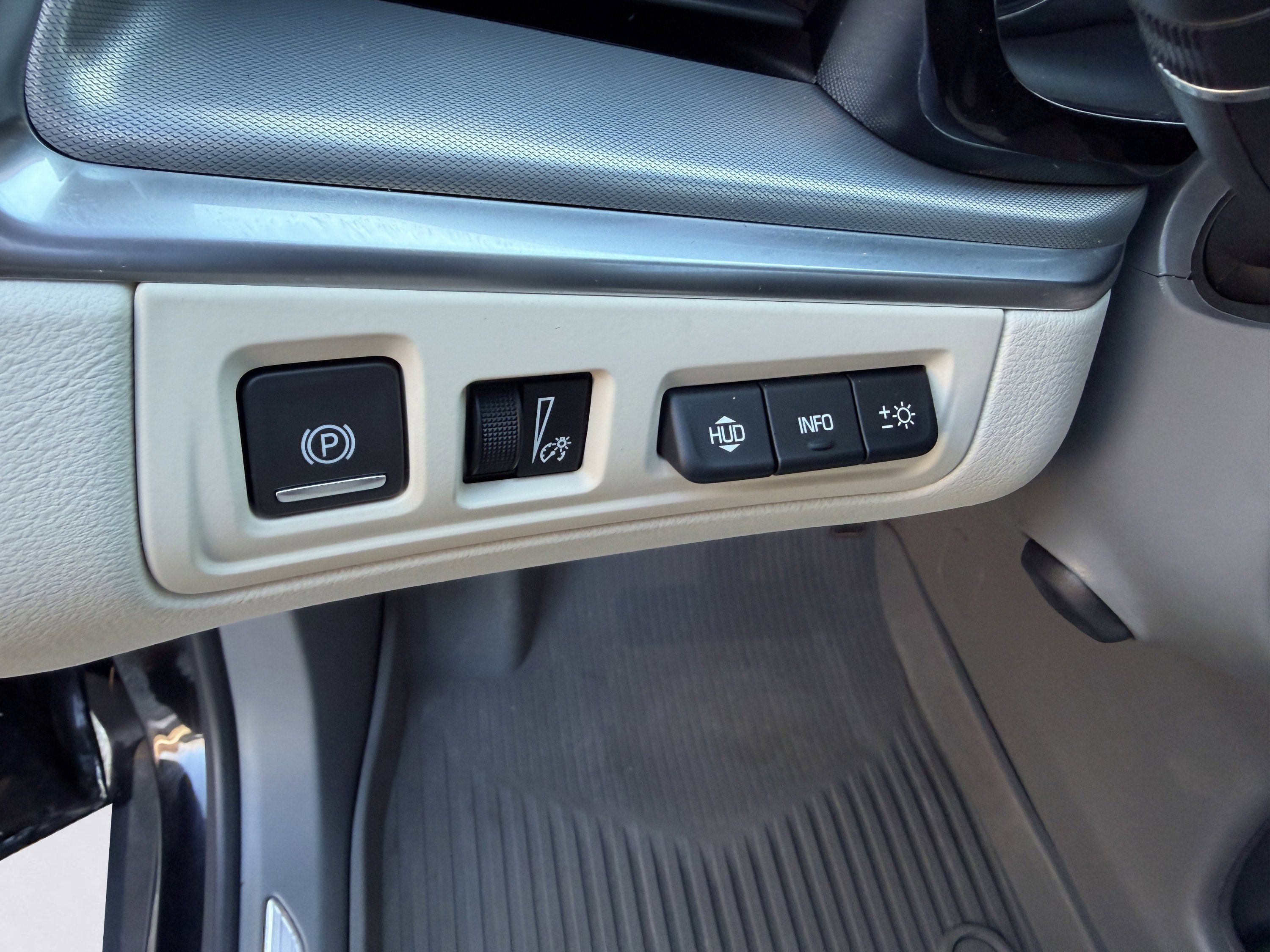 Used 2024 Cadillac XT5 Premium Luxury w/ Technology Package image 37