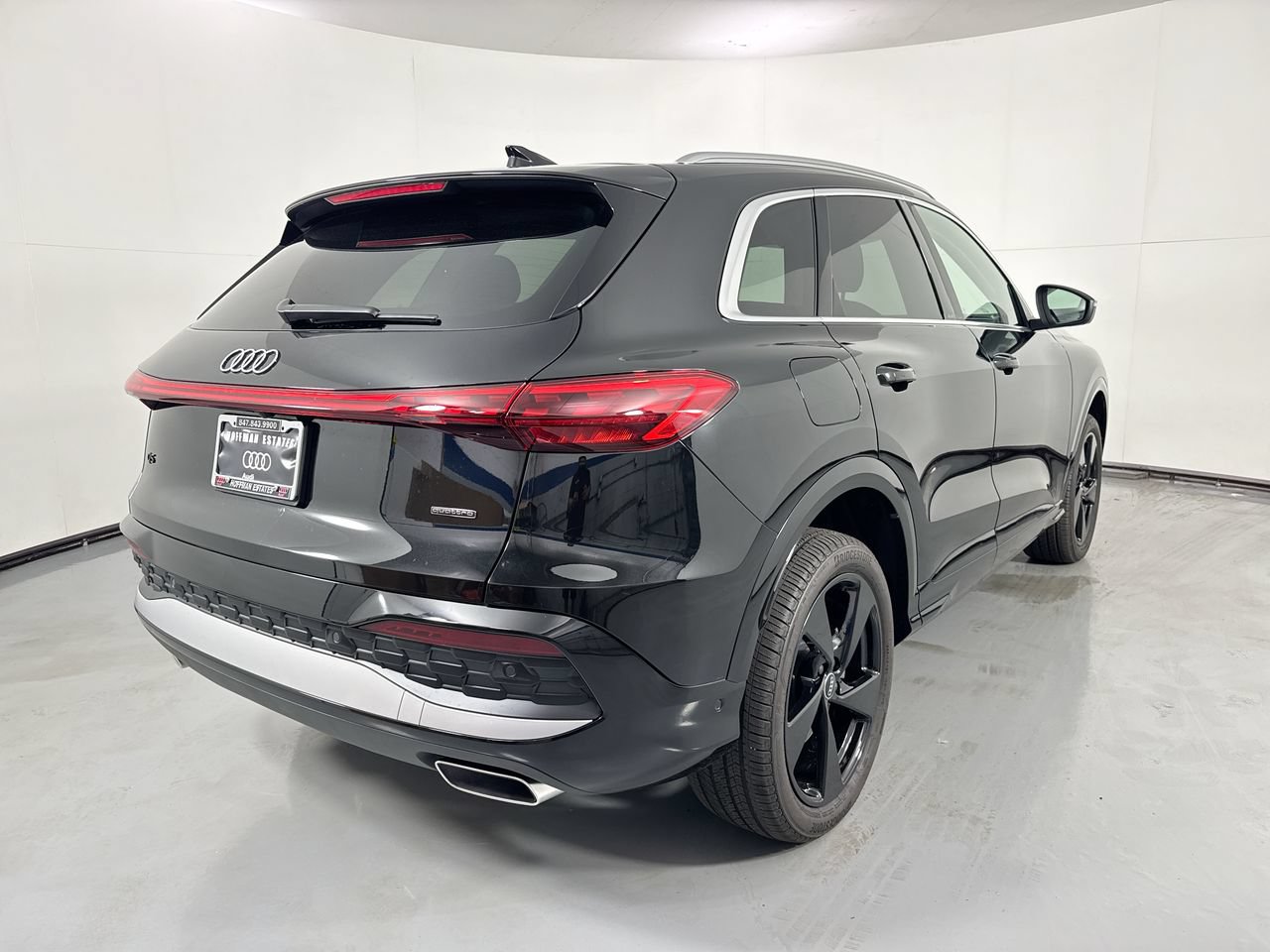 Used 2025 Audi Q5 Premium Plus w/ Premium Plus AWD/4WD image 37