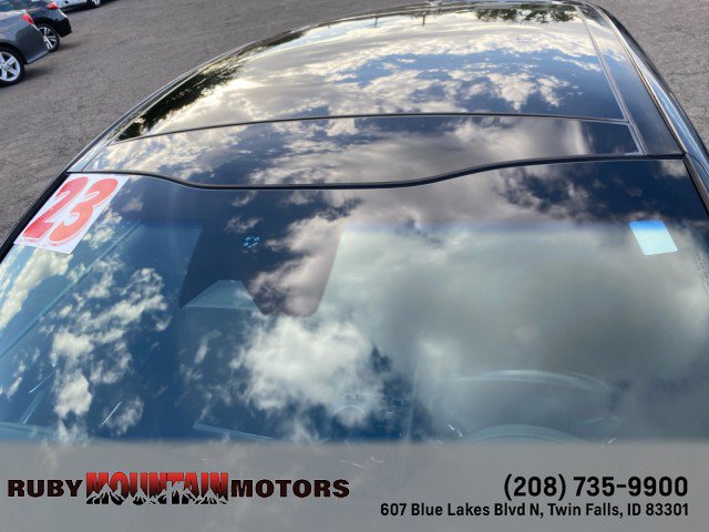 Used 2023 Kia Stinger GT2 AWD/4WD image 11