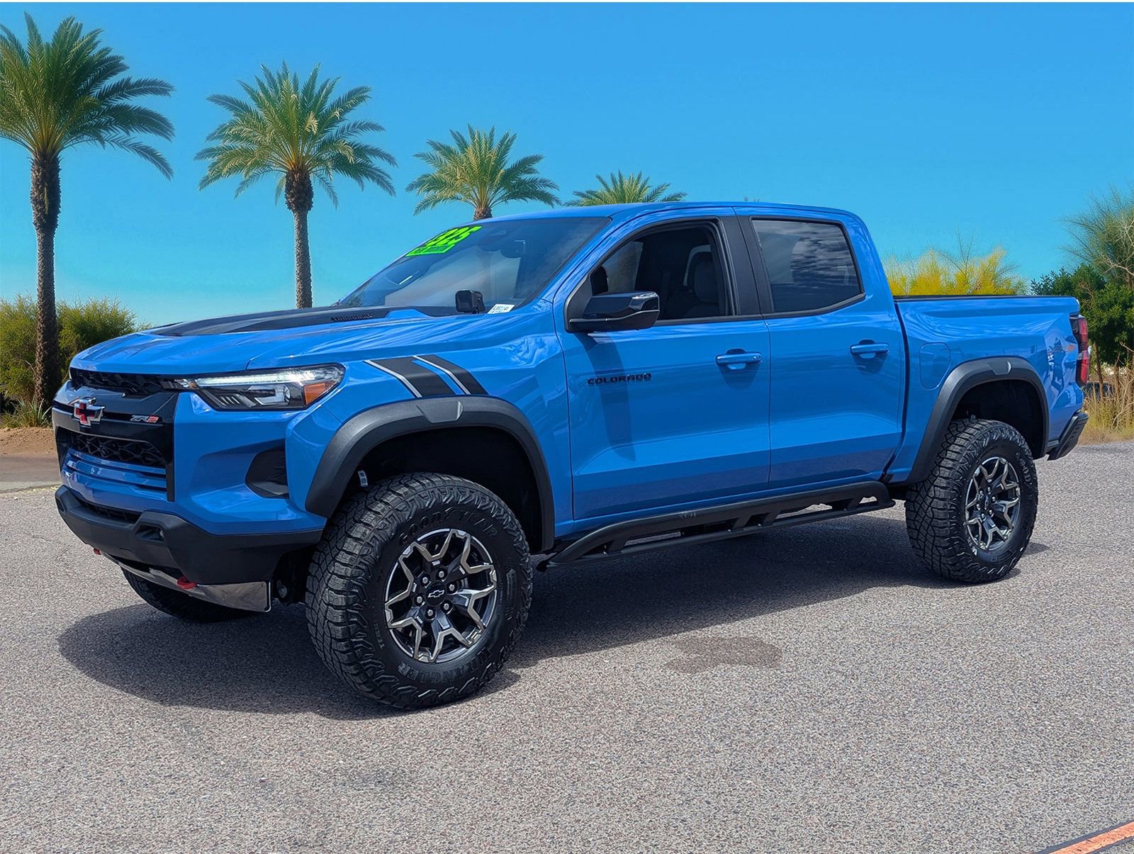 Used 2026 Chevrolet Colorado ZR2 w/ Technology Package AWD/4WD image 33