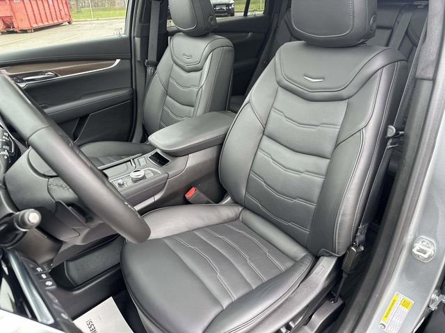 Certified 2025 Cadillac XT6 Premium Luxury w/ Platinum Package AWD/4WD image 52