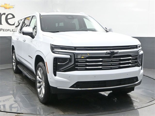 New 2026 Chevrolet Suburban Premier image 30