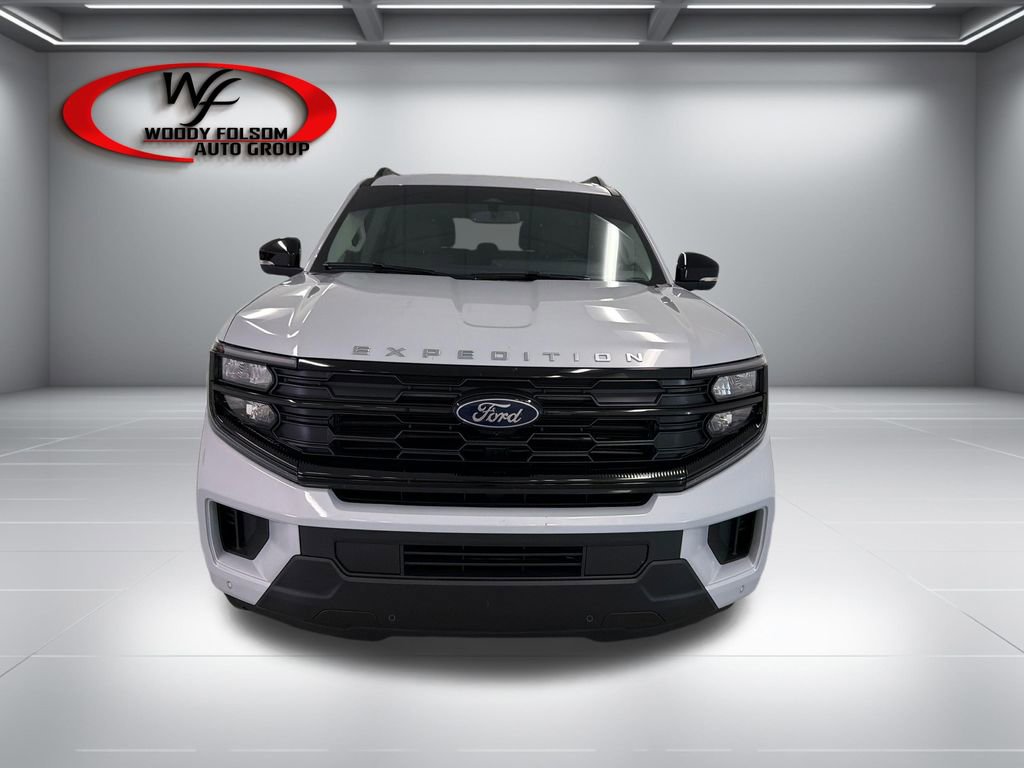 New 2026 Ford Expedition Active RWD image 2