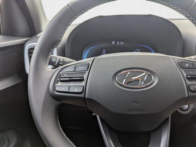 New 2025 Hyundai Venue Limited image 14