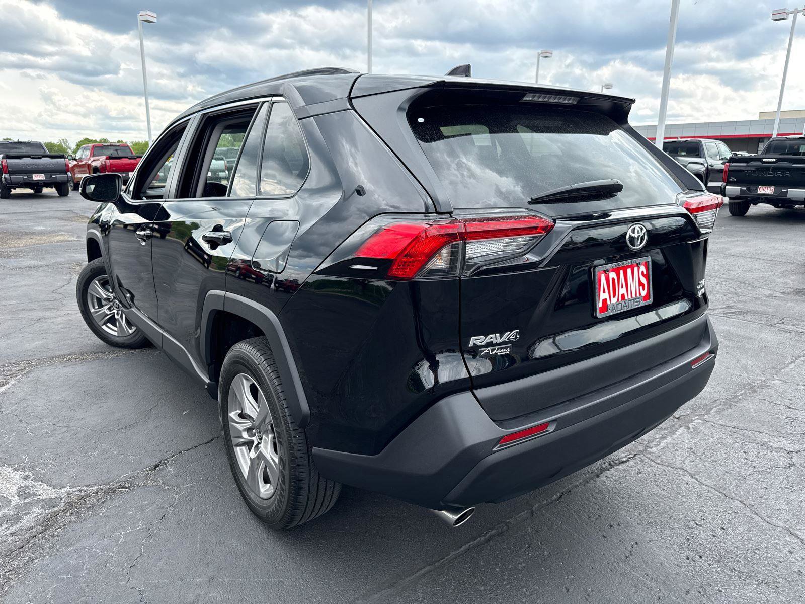 Certified 2023 Toyota RAV4 XLE w/ XLE Grade Weather Package AWD/4WD image 5