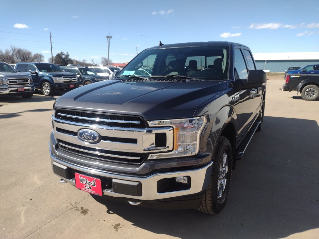 Used 2019 Ford F150 XLT w/ Equipment Group 302A Luxury image 2