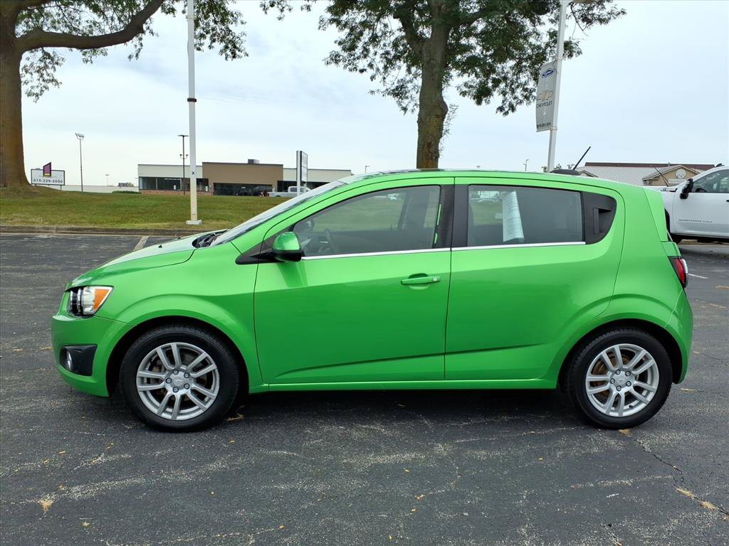 Used 2015 Chevrolet Sonic LT FWD image 4