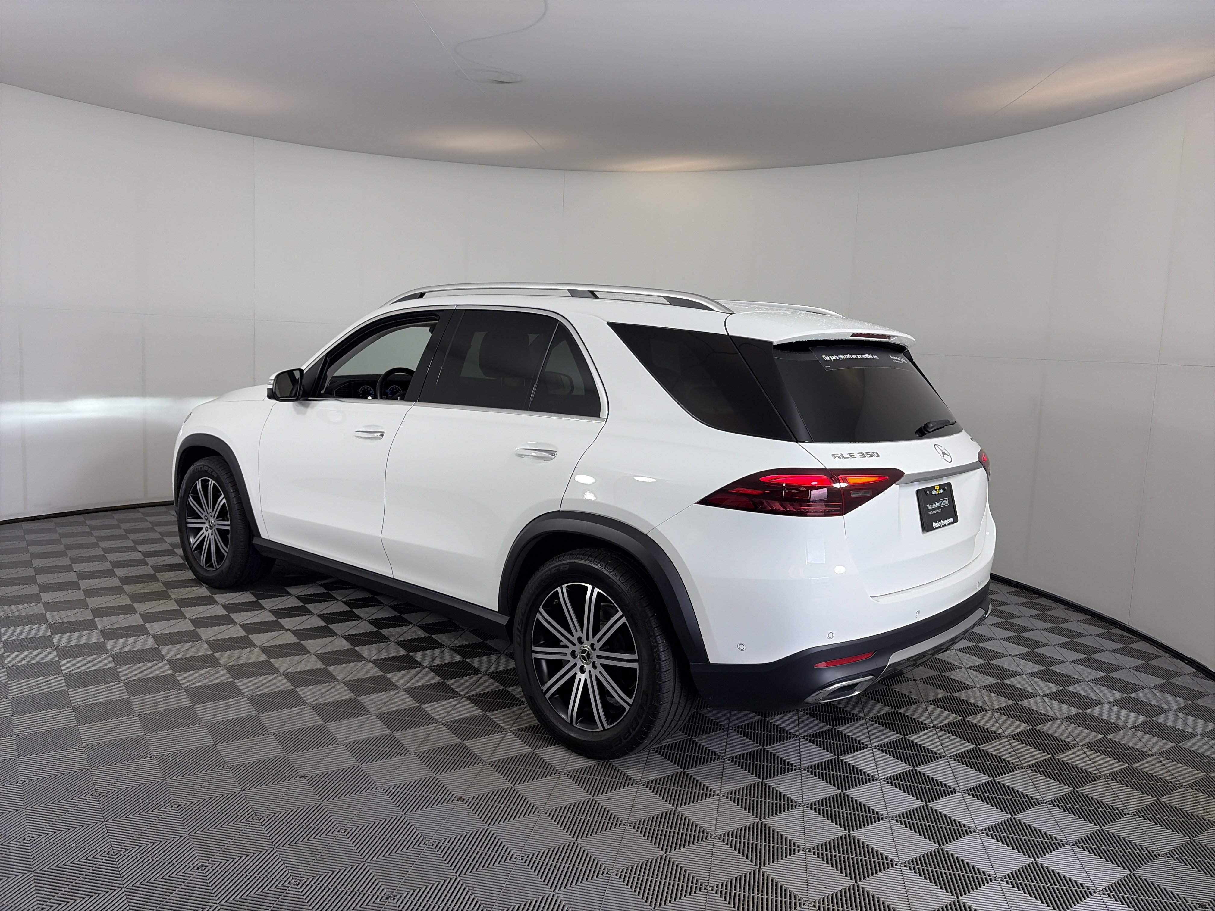 Certified 2025 Mercedes-Benz GLE 350 4MATIC image 8