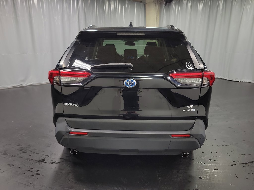 Used 2021 Toyota RAV4 LE w/ Protection Package (TMS) AWD/4WD image 7