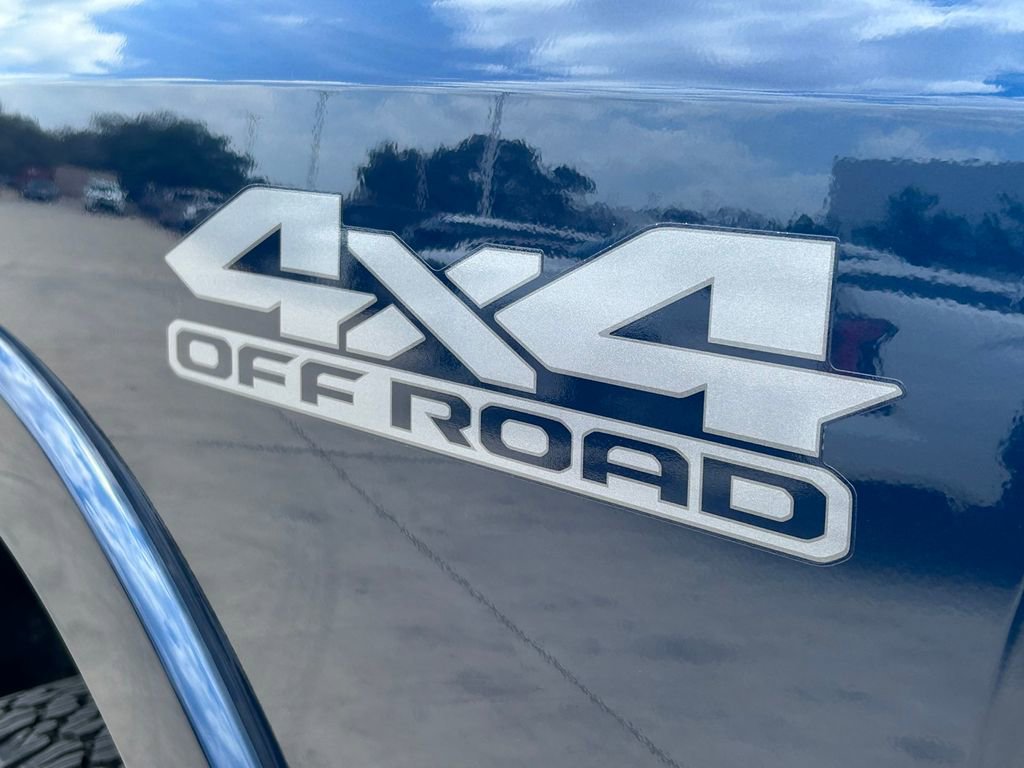 Used 2022 RAM 2500 Laramie w/ Night Edition image 15