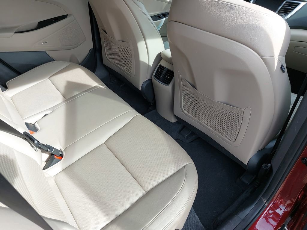Used 2017 Hyundai Tucson SE Plus FWD image 11