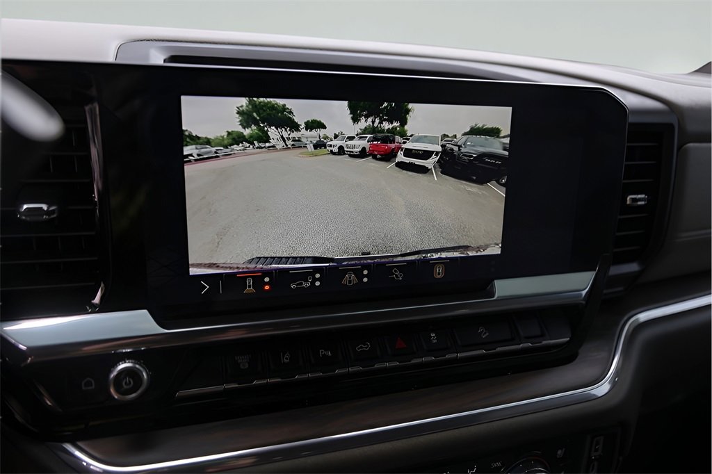 Used 2024 GMC Sierra 3500 SLT w/ SLT Premium Package image 18