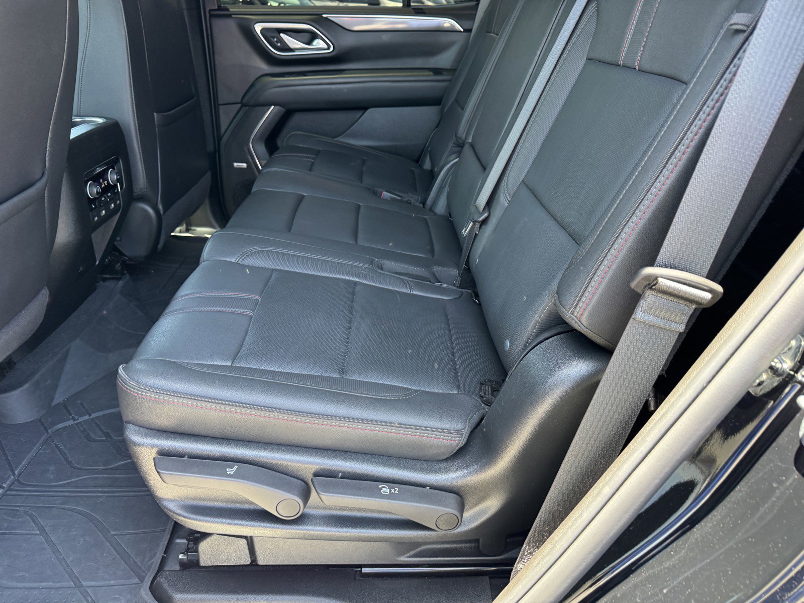 Certified 2023 Chevrolet Tahoe RST w/ Sport Performance Package AWD/4WD image 11