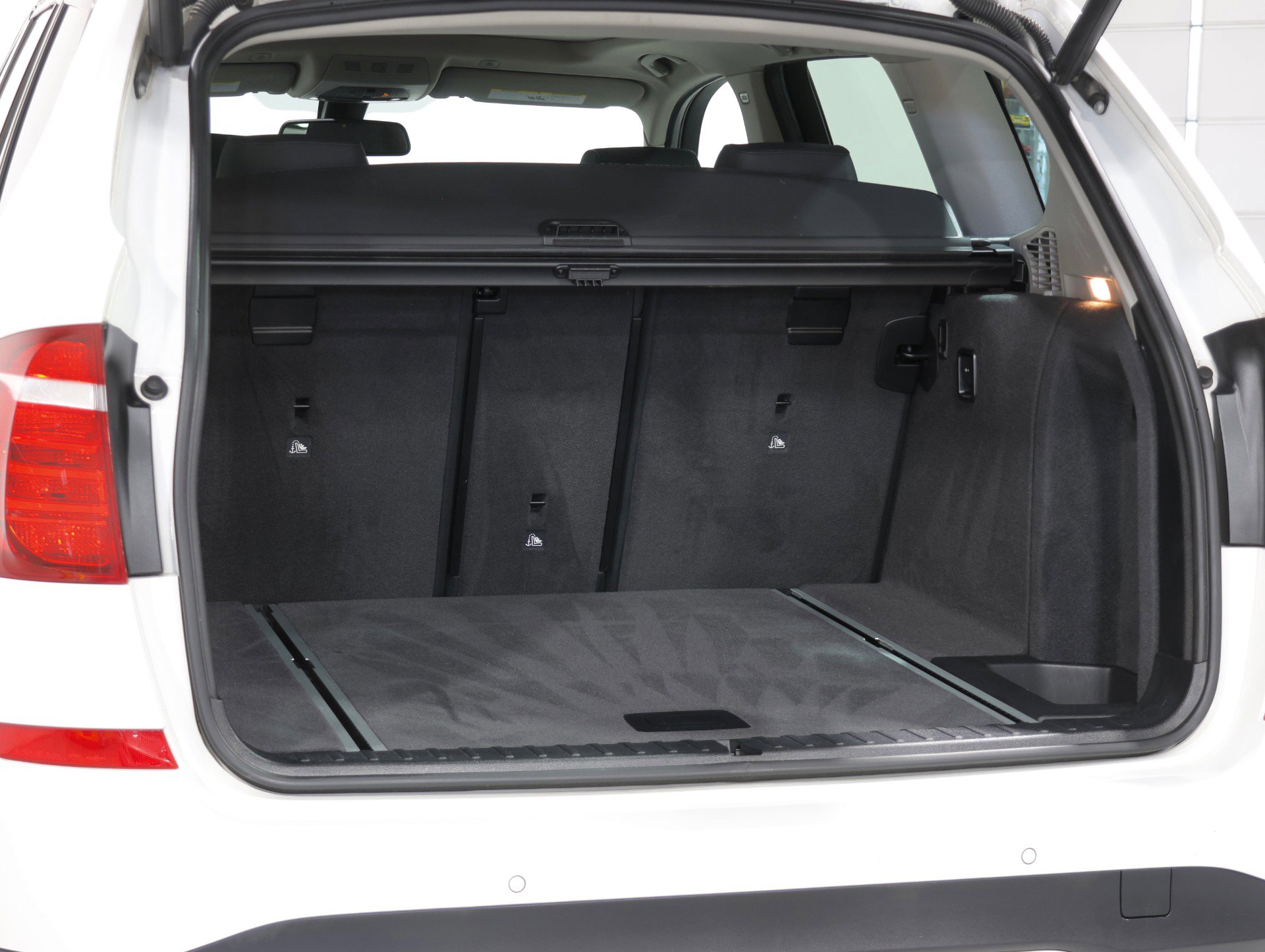 Used 2017 BMW X3 xDrive28i image 35