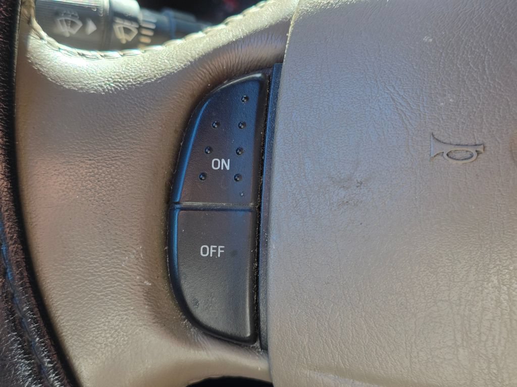 Used 2004 Ford Excursion XLT AWD/4WD image 38