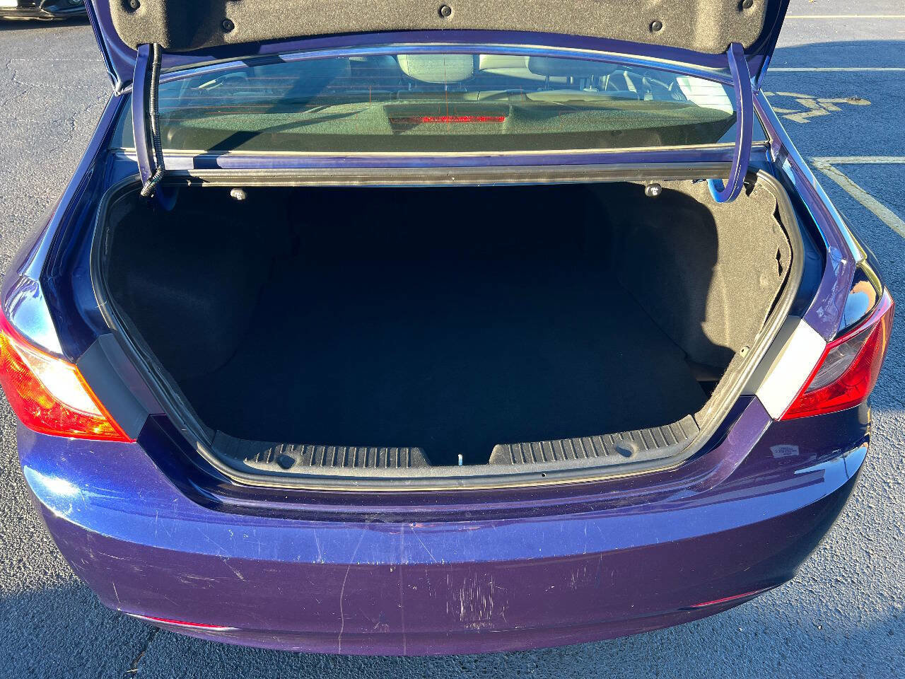 Used 2011 Hyundai Sonata Limited FWD image 15