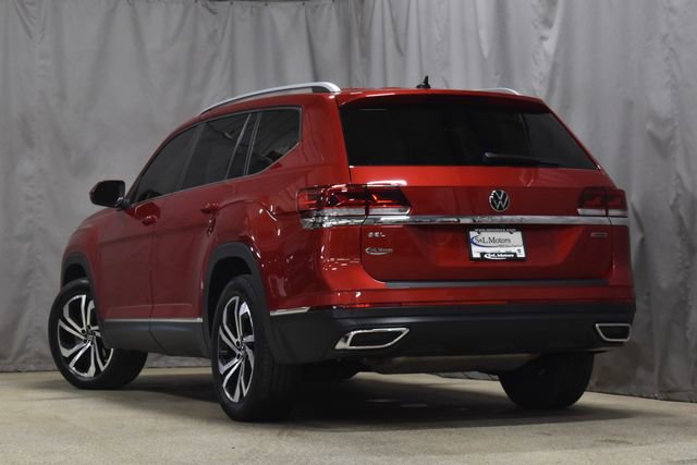 Used 2022 Volkswagen Atlas SEL image 2
