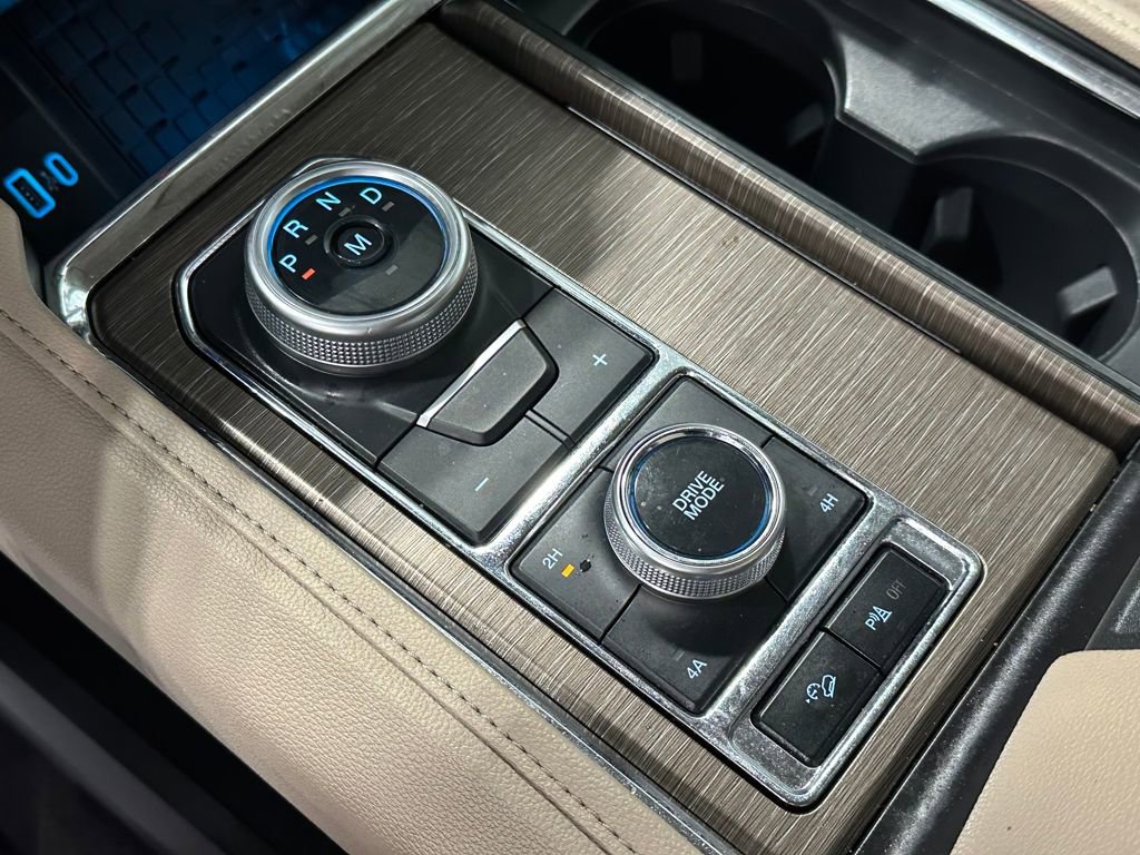 Used 2024 Ford Expedition Limited image 22