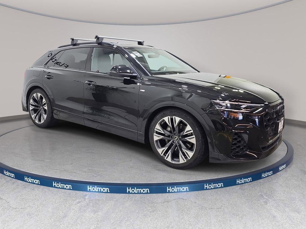 Used 2025 Audi Q8 Prestige w/ Prestige Package image 5