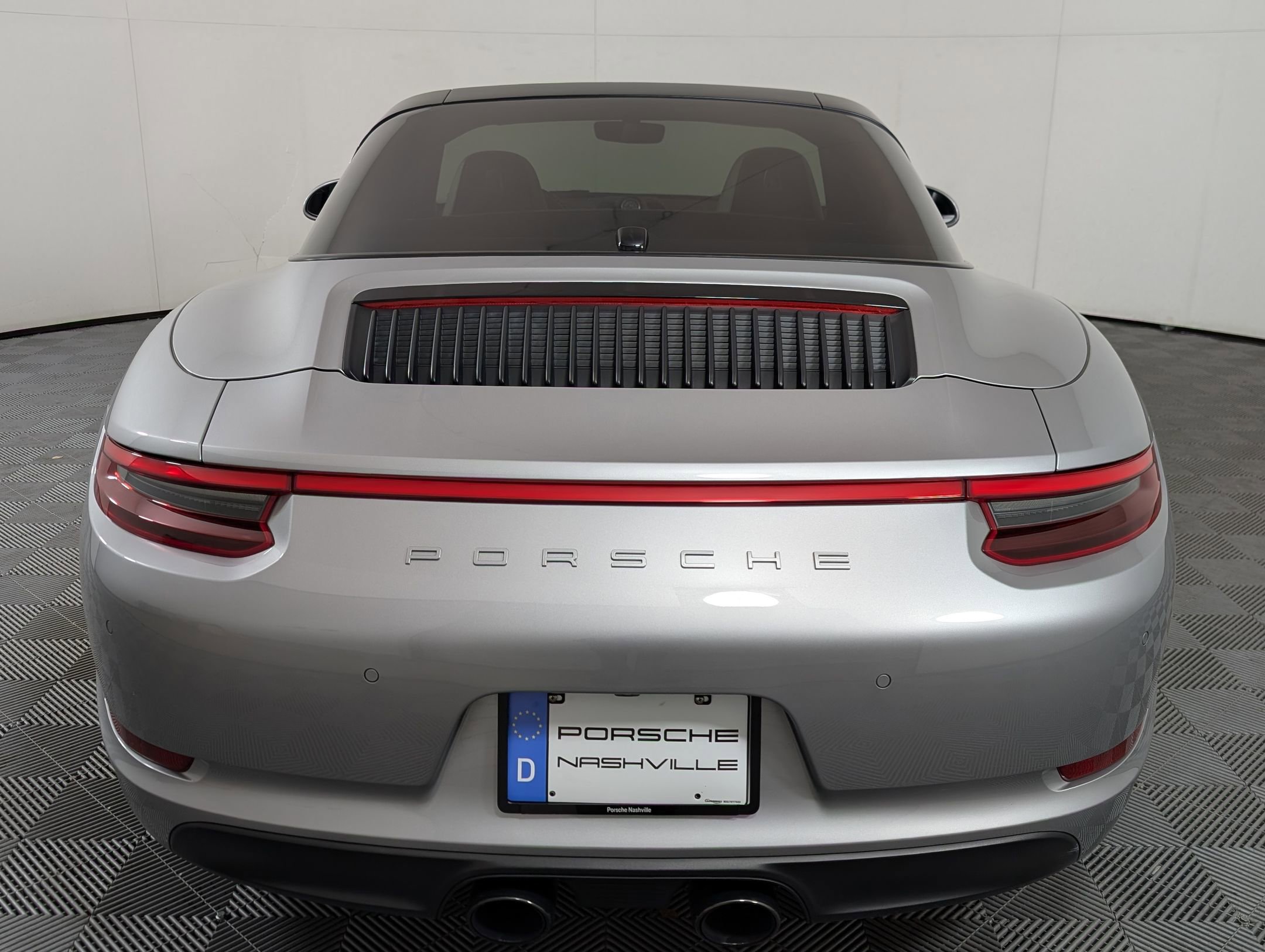 Used 2019 Porsche 911 Targa 4 GTS AWD/4WD image 11