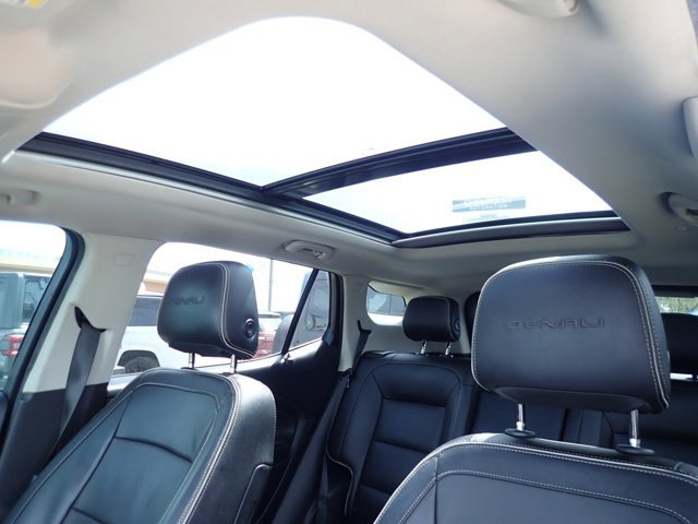 Used 2018 GMC Terrain Denali w/ Advanced Safety Package image 14