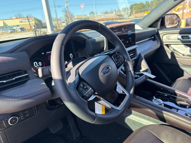 New 2026 Ford Explorer Platinum image 32