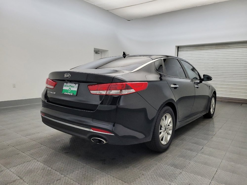 Used 2018 Kia Optima LX image 9