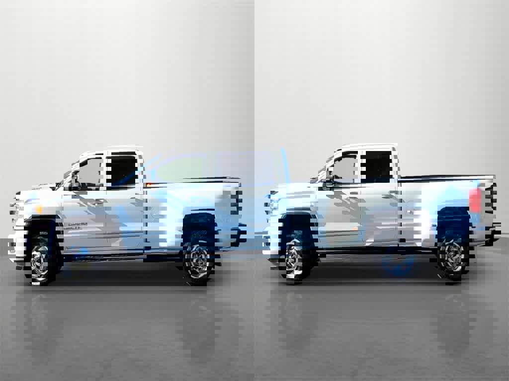 Used 2016 GMC Sierra 3500 Denali w/ Duramax Plus Package image 3