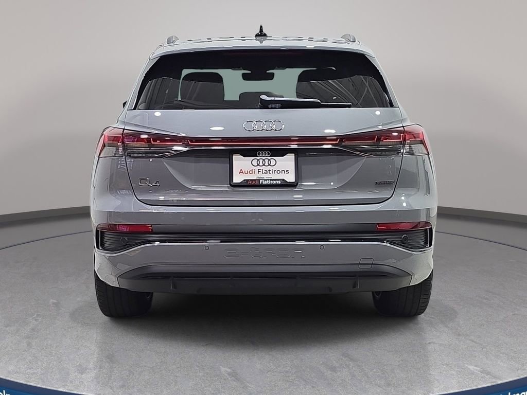 Used 2024 Audi Q4 e-tron Premium Plus w/ Premium Plus image 7