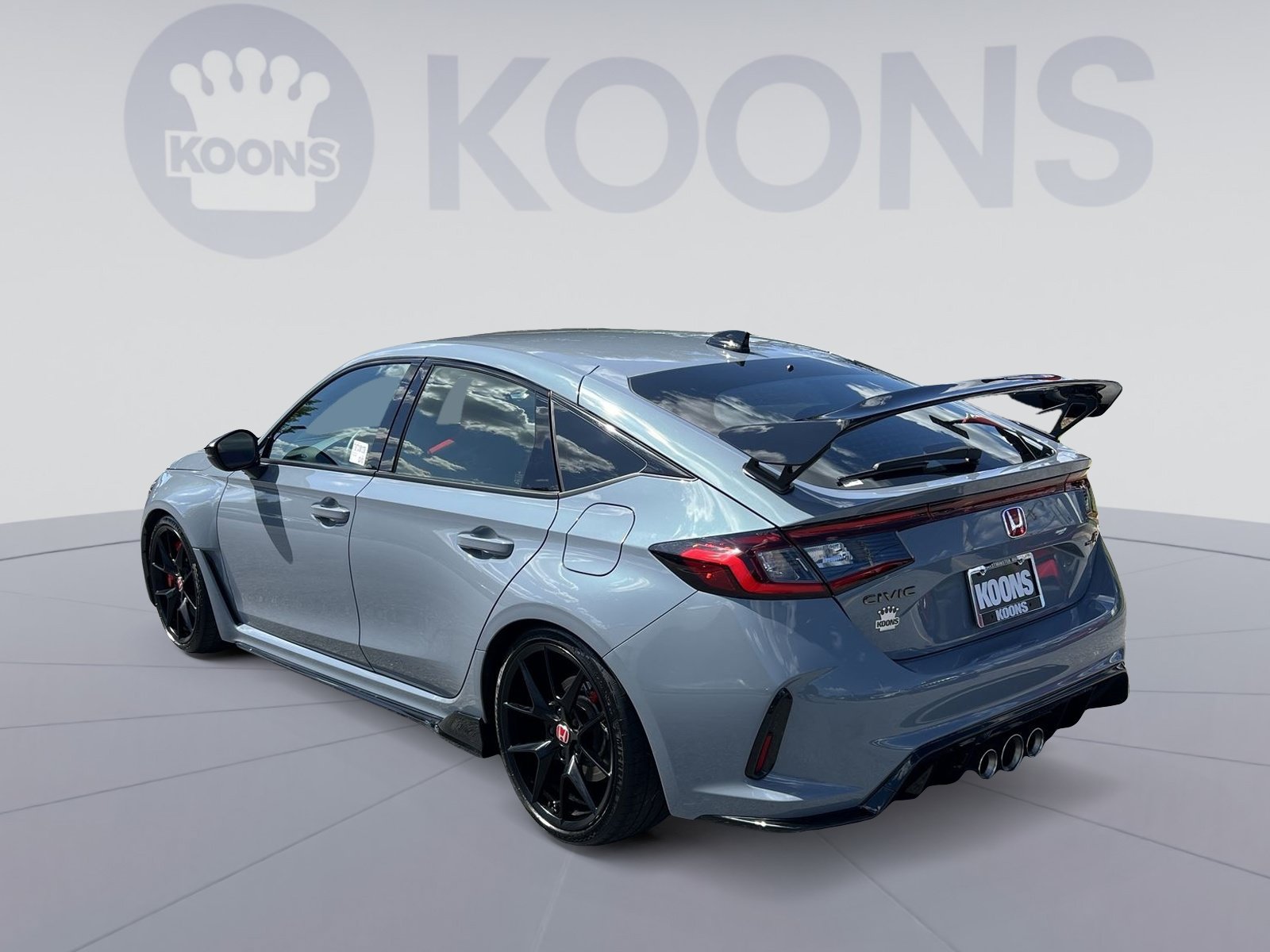 Used 2025 Honda Civic Type R image 4