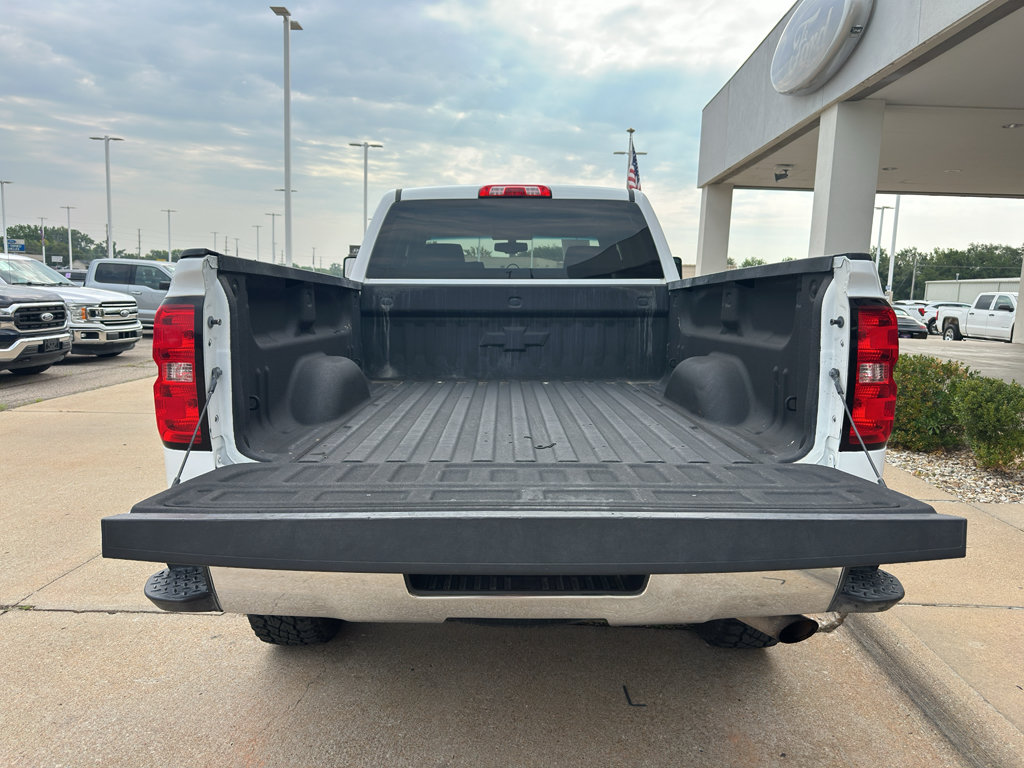 Used 2018 Chevrolet Silverado 2500 LT AWD/4WD image 26