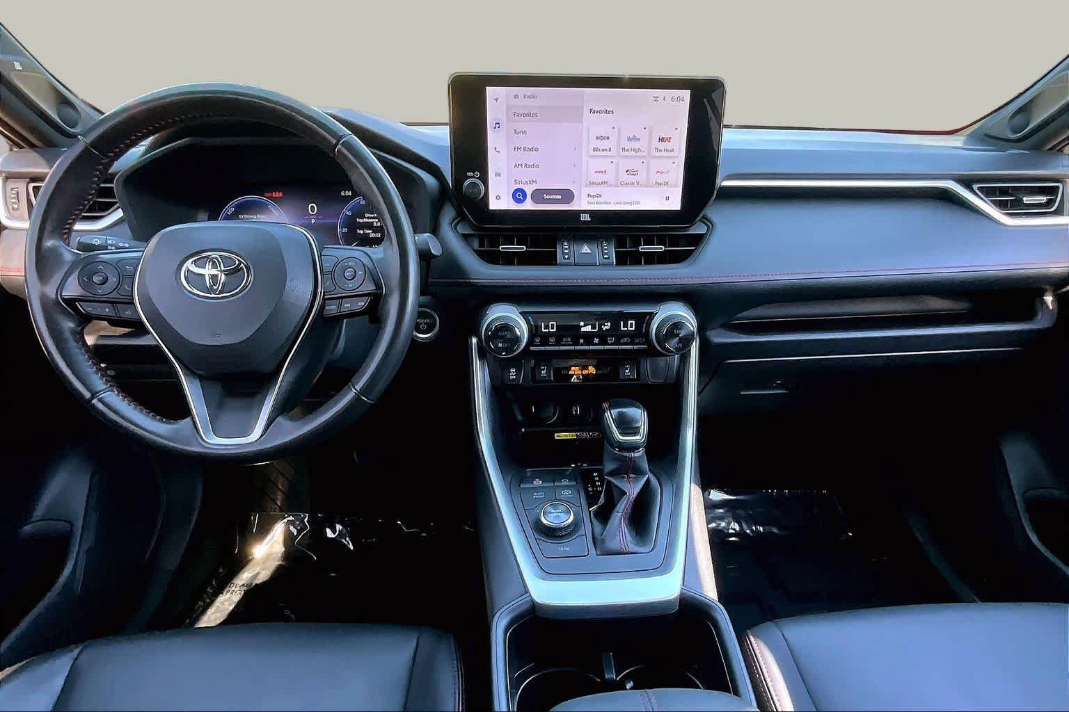 Used 2023 Toyota RAV4 XSE AWD/4WD image 16
