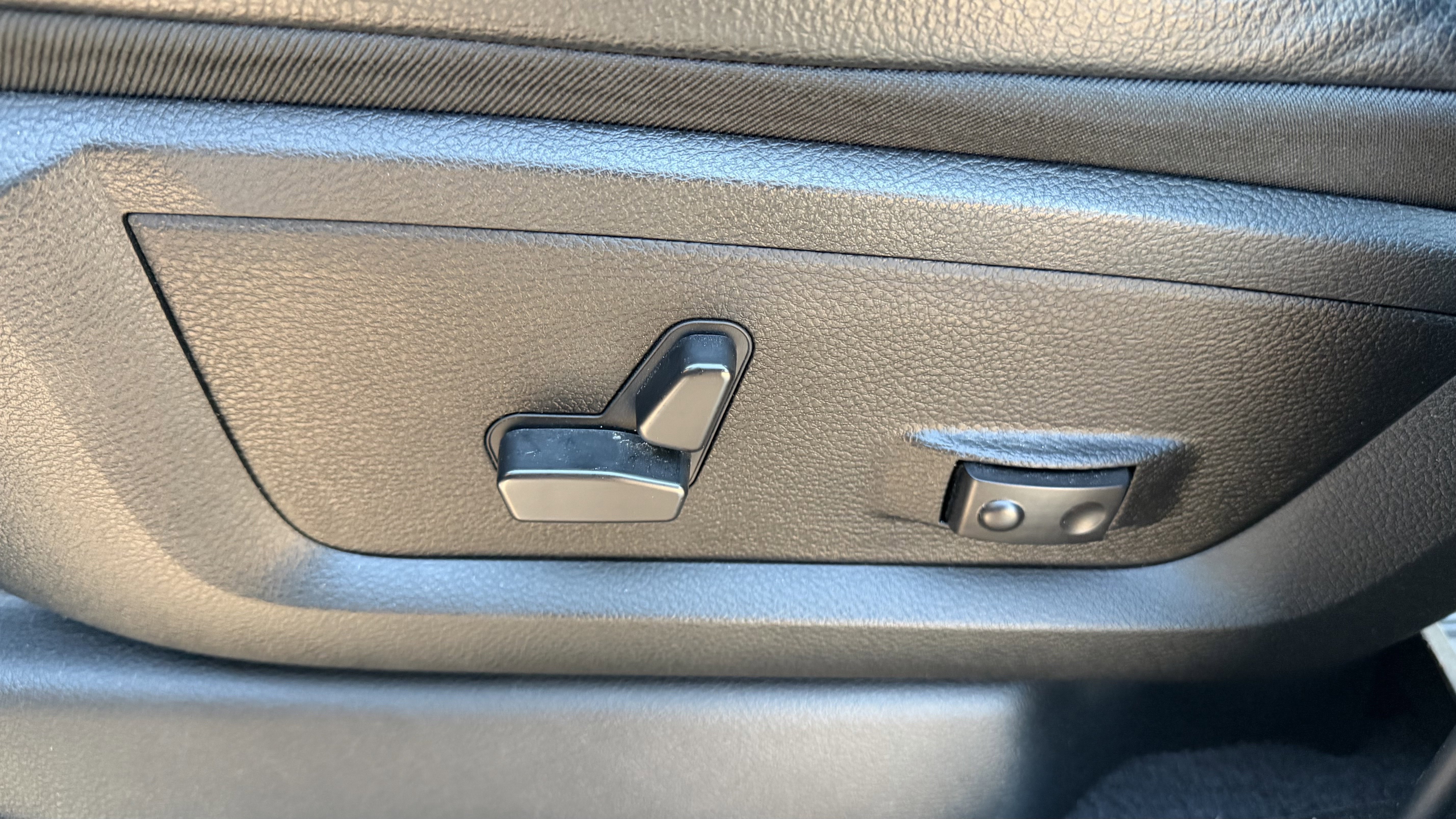 Used 2024 RAM 2500 Rebel w/ Towing Technology Group image 21