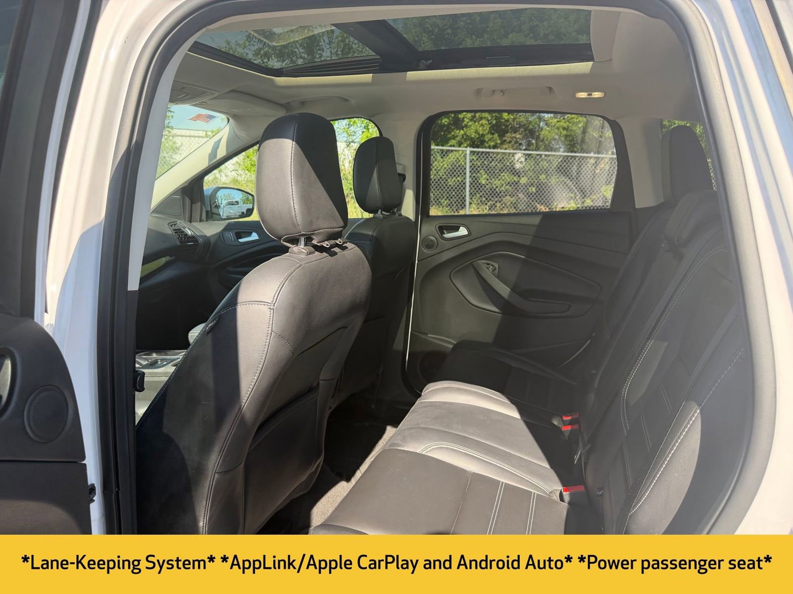 Used 2019 Ford Escape Titanium FWD image 12
