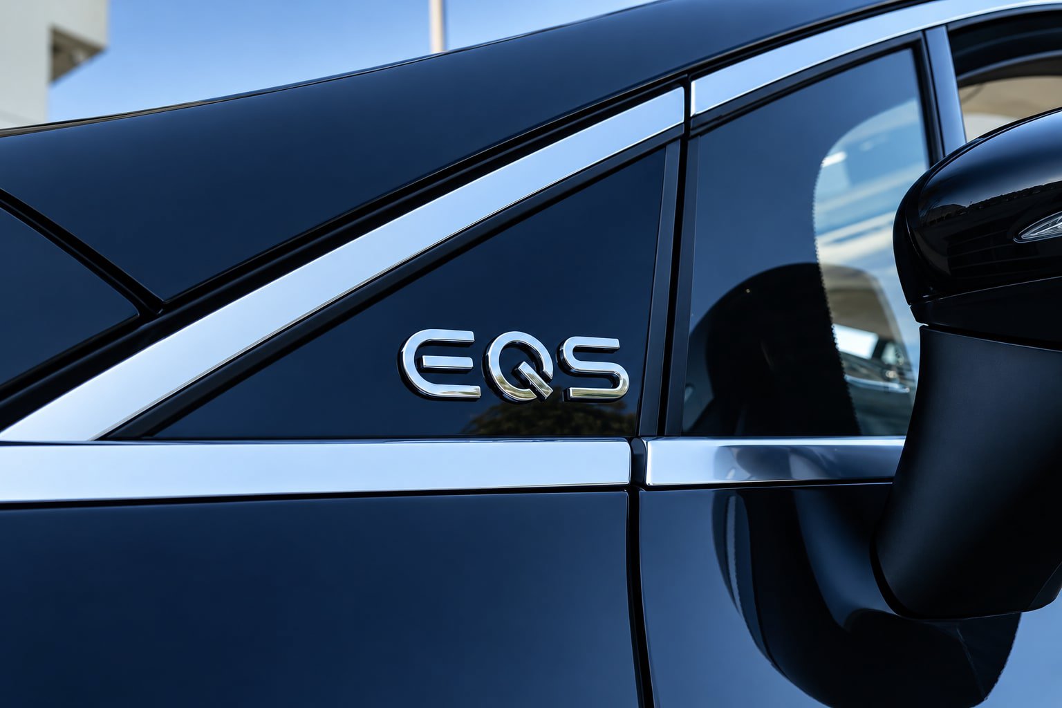 Used 2023 Mercedes-Benz EQS 450+ 4MATIC SUV image 19