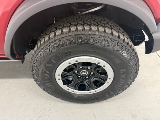 New 2026 Ford Bronco Badlands image 5