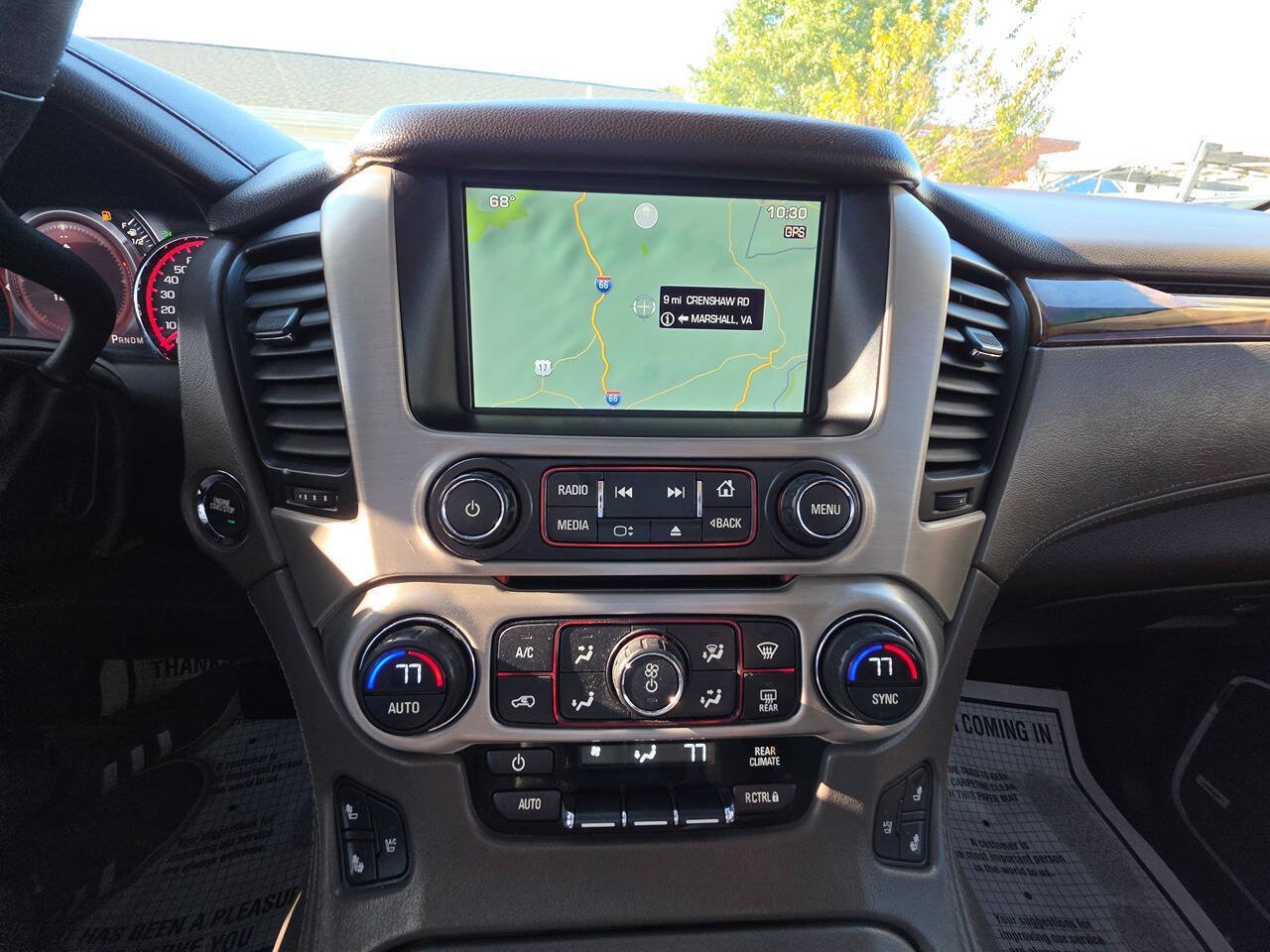 Used 2015 GMC Yukon Denali w/ Touring Package AWD/4WD image 13