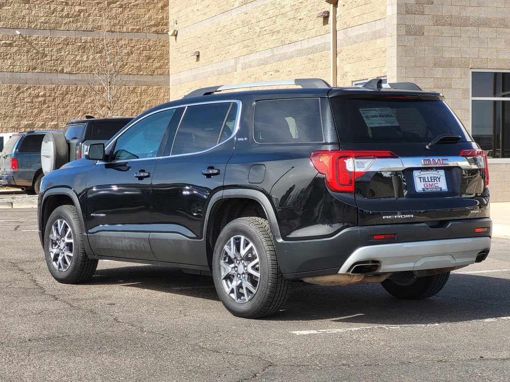 Used 2023 GMC Acadia SLT image 4