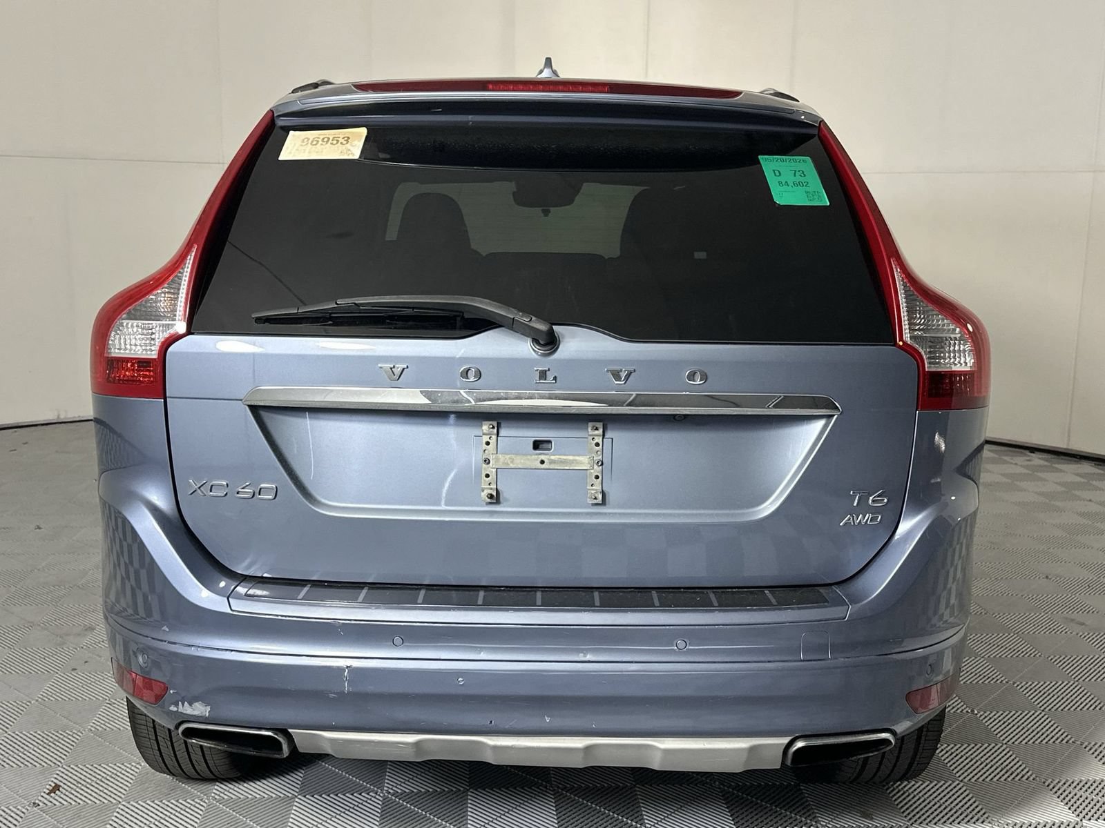Used 2017 Volvo XC60 T6 Dynamic w/ Advanced Package AWD/4WD image 7