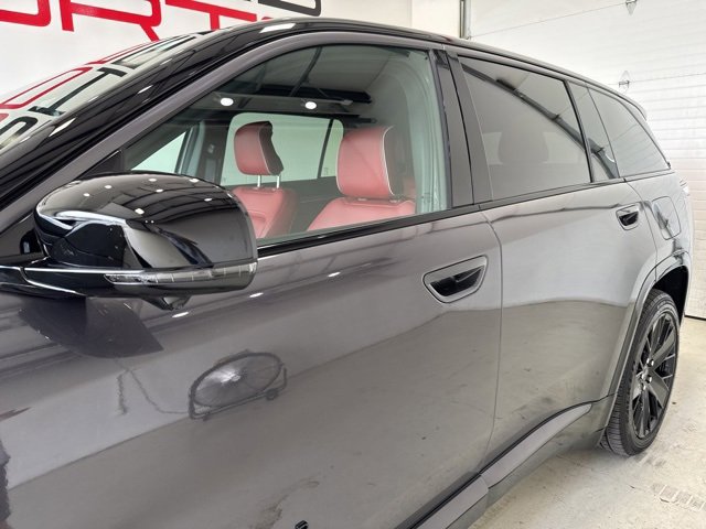 Used 2024 Jeep Wagoneer Launch Edition image 11